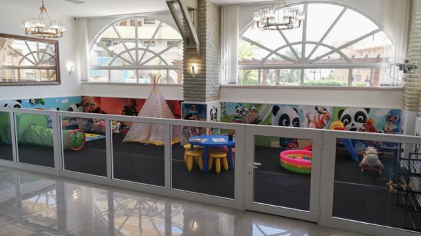 Restaurante Golden Marina Vista da sala