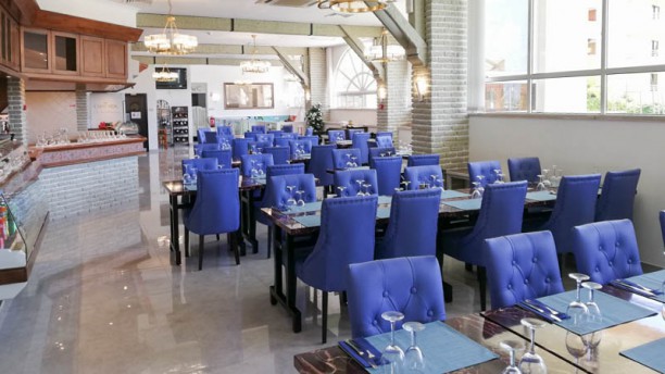 Restaurante Golden Marina Vista da sala