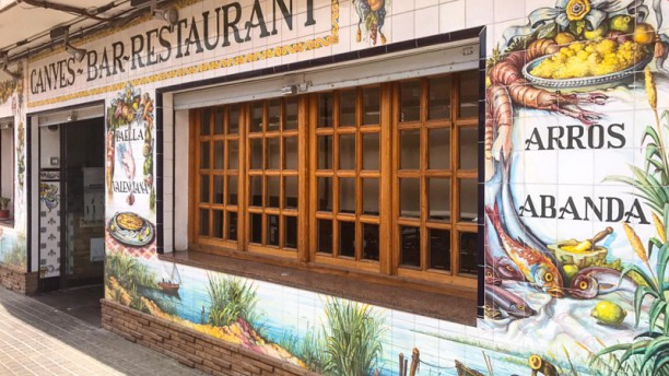 restaurante canyes pinedo