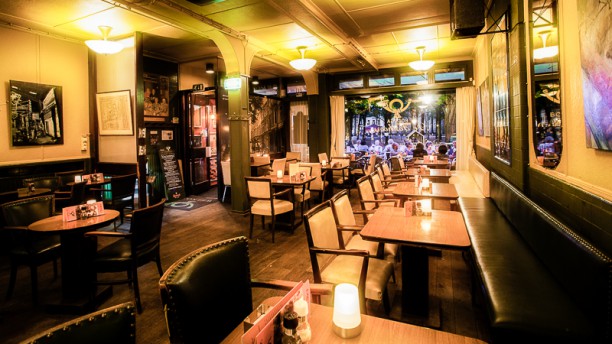 Bodega de Posthoorn in Den Haag - Menu, openingstijden, prijzen, adres