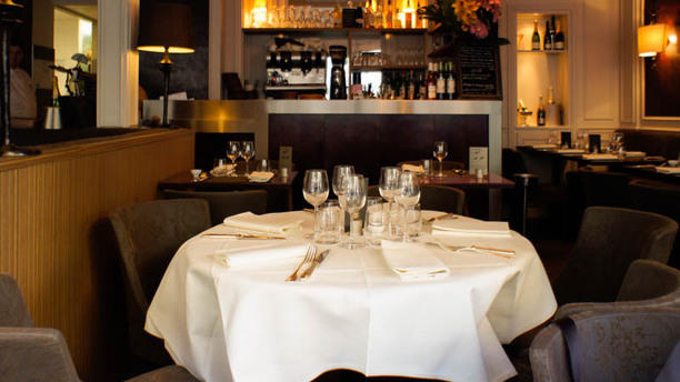 Restaurant Café De L'alma Paris 7ème Restaurant Le Clos des Gourmets à Paris (75007) - Avis, menu et prix