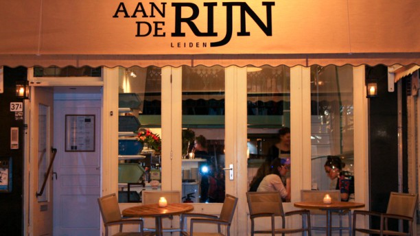 Aan de Rijn in Leiden - Menu, openingstijden, prijzen, adres van restaurant