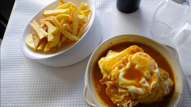 Os Meninos Francesinha Caseira