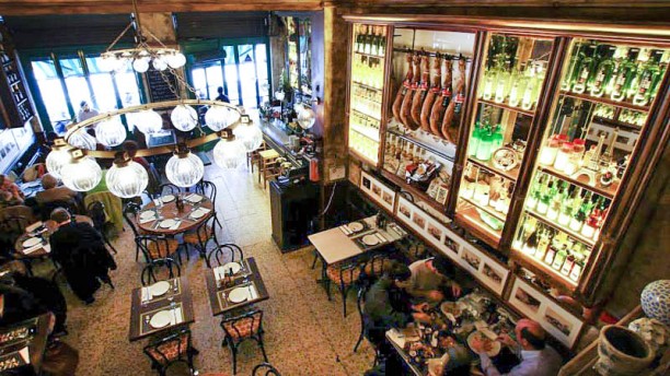 Restaurant Casa Delfín à Barcelona - Menu, avis, prix et réservation