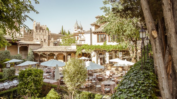 El Cardenal - Hacienda del Cardenal in Toledo - Restaurant ...