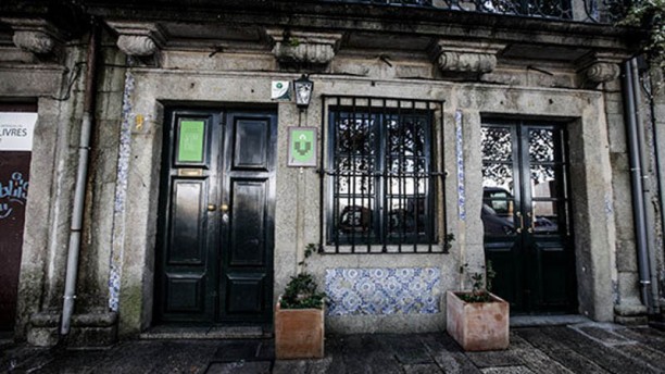 Casa Virtude entrada do restaurante