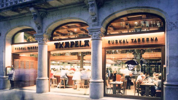 Restaurante Txapela Paseo de Gràcia 58 en Barcelona, Casa ...