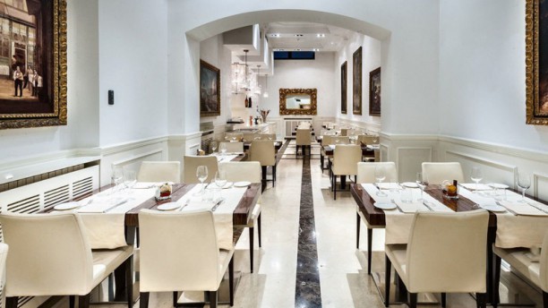 Luovo Di Colombo A Milano Menu Prezzi Immagini Recensioni E