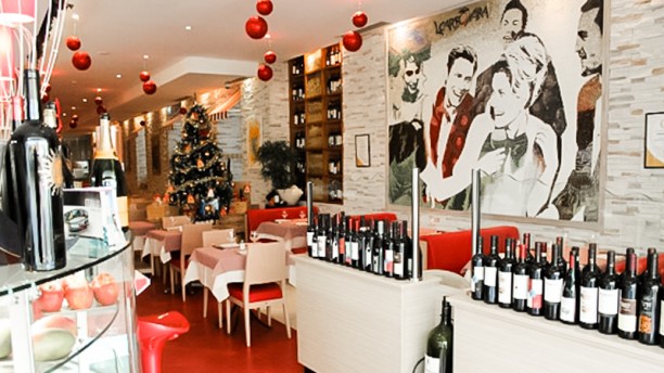 Italy Caffé Ristorante Pizzeria Sala