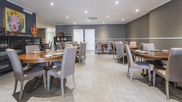 Luna Piena Bistrot In Genoa Restaurant Reviews Menu And Prices