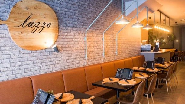 Pizzaria Luzzo Baixa do Porto Vista do interior