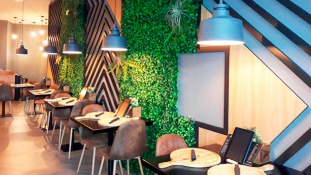 Pizzaria Luzzo Baixa do Porto Vista do interior