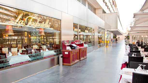 barcelona home com reviews