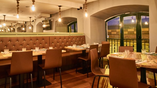 Contrabando Restaurante e Bar Sala