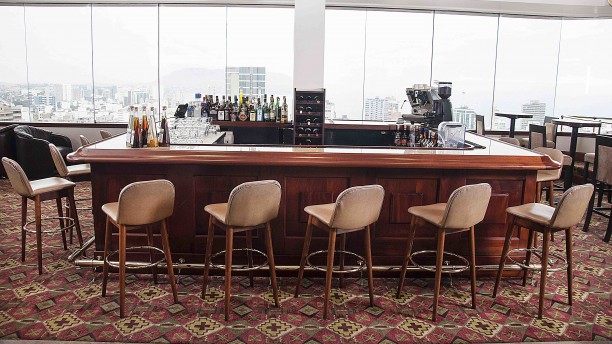 Restaurante Piso 21 (Hotel Estelar) in Lima - Restaurant Reviews, Menu