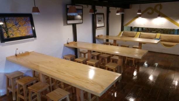 Celeiro Popular sala