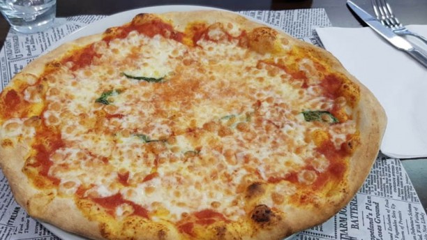 Pizzeria Basilico In Brussels Restaurant Reviews Menu And