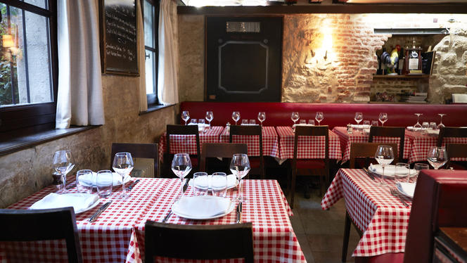 Chez Fernand Christine - Restaurant - Paris