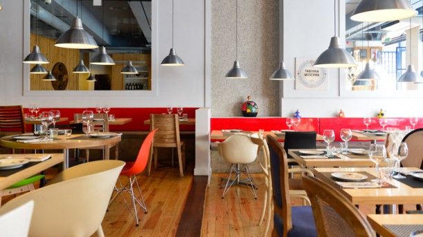 Taberna Moderna Vista da sala