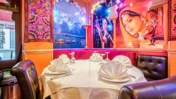 Trésor de Kashmir Vue de la salle