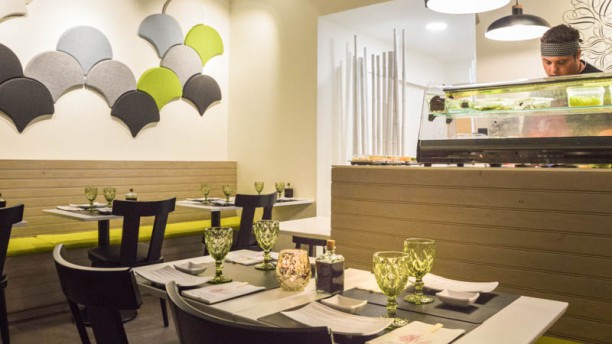 Edo Sushi Lumiar sala do restaurante