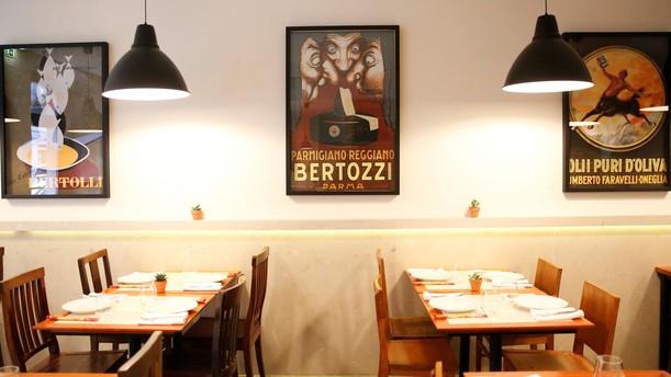 La Favorita do Cais sala