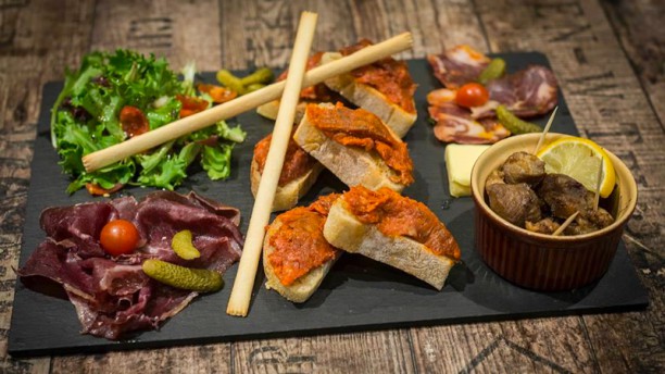 O'Morena planche de charcuterie ibérique