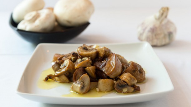 Boteco do Largo Cogumelos ao alho