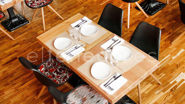 Restaurante taxi a manhattan en madrid, nuevos ministerios, cuatro ...