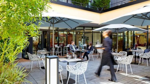 Restaurant le Cent Quatorze Patio