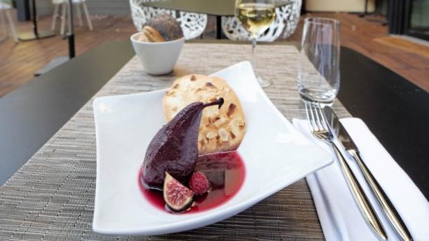 Restaurant le Cent Quatorze Poire pochée