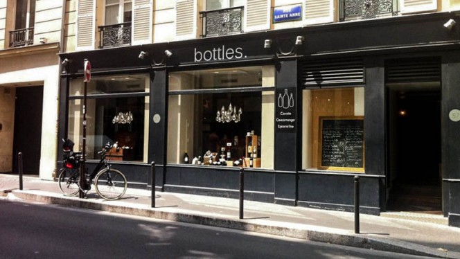 Bottles - Restaurant - Paris