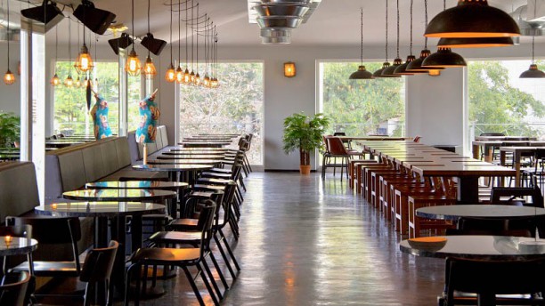 Honorato Hamburguers Artesanais Telheiras Vista da sala