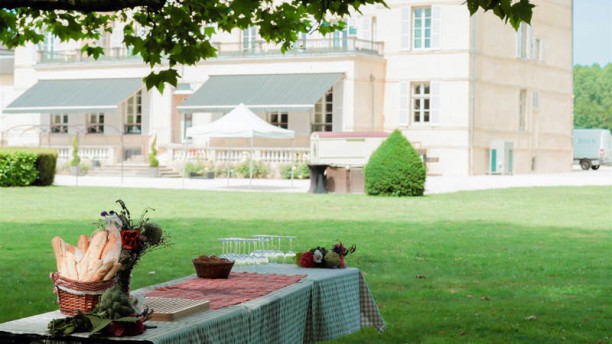 Château de Saulon in SaulonlaRue Restaurant Reviews, Menu and