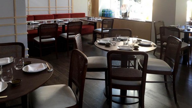 Yakuza Cascais Vista da sala